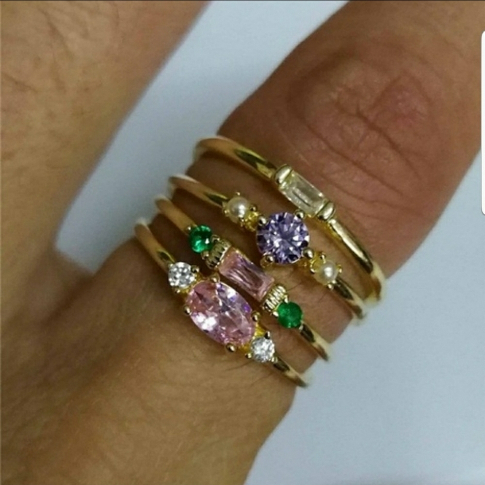 NWT 4 piece 18 k gold plated Women's Ring Set - Picture 5 of 15